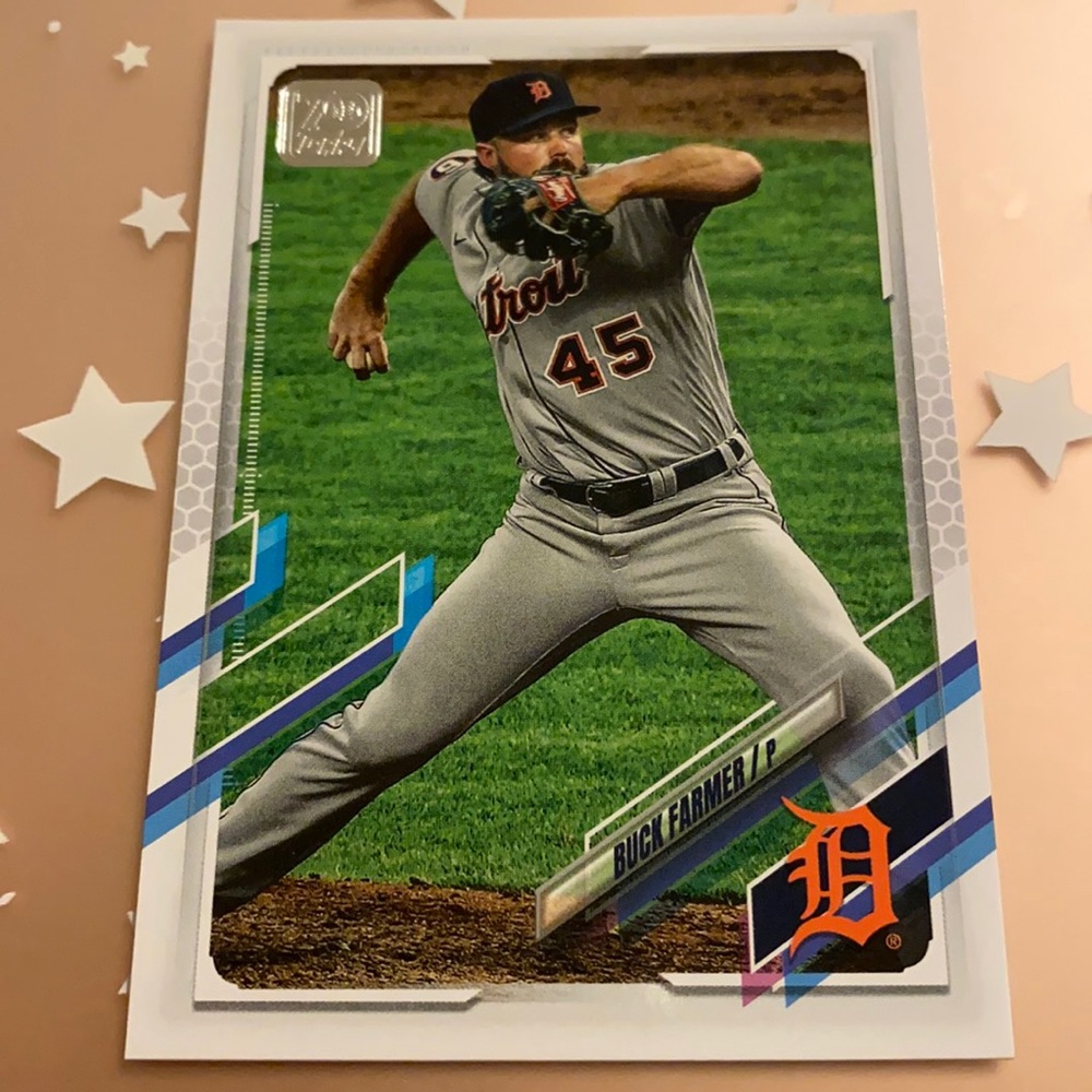 TOPPS baseball card Buck Farmer